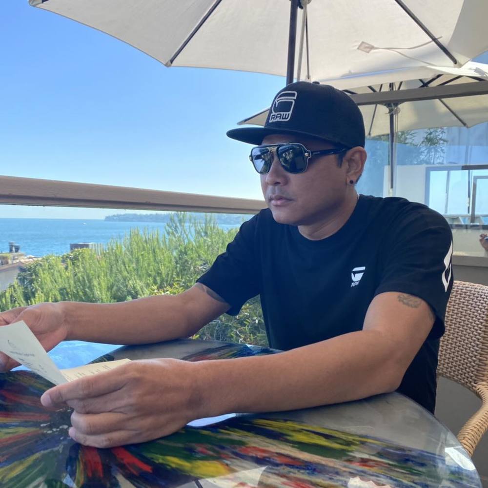 Meet your Posher, Badtz